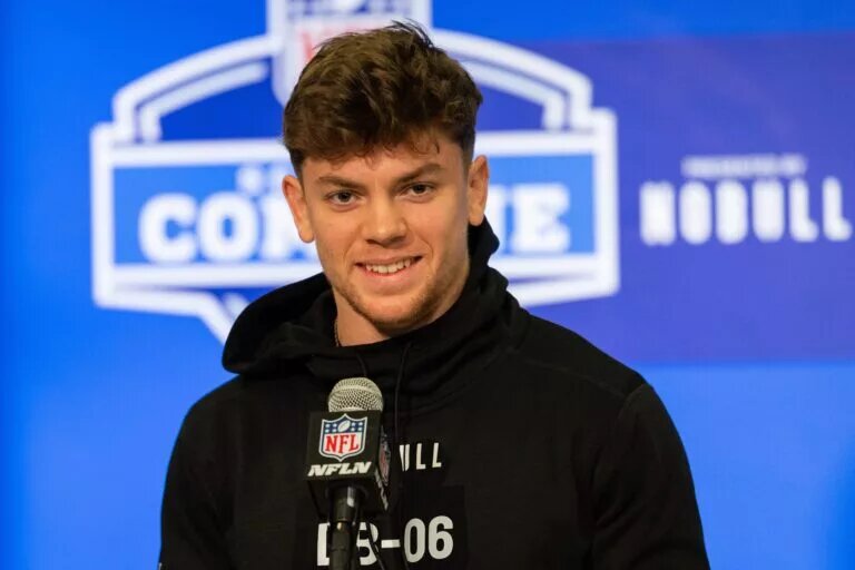 Eagles Cornerback Cooper DeJean