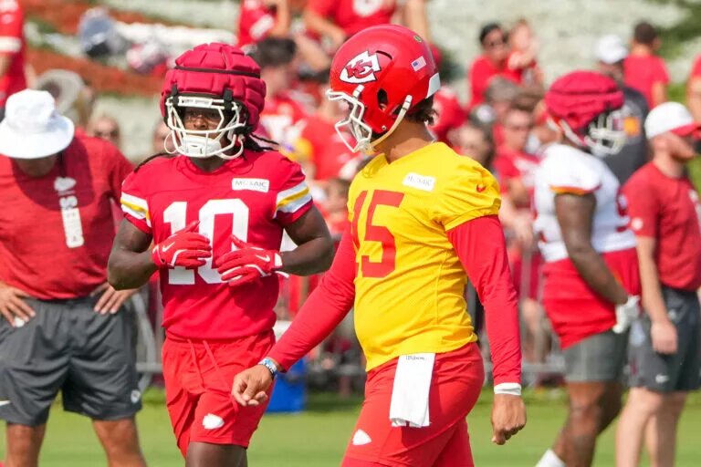 Isiah Pacheco, Patrick Mahomes