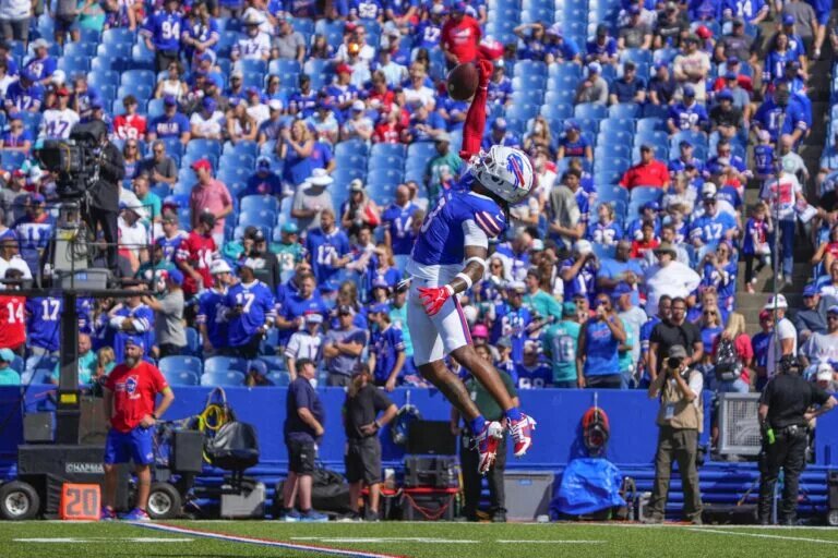 damar hamlin roster bubble