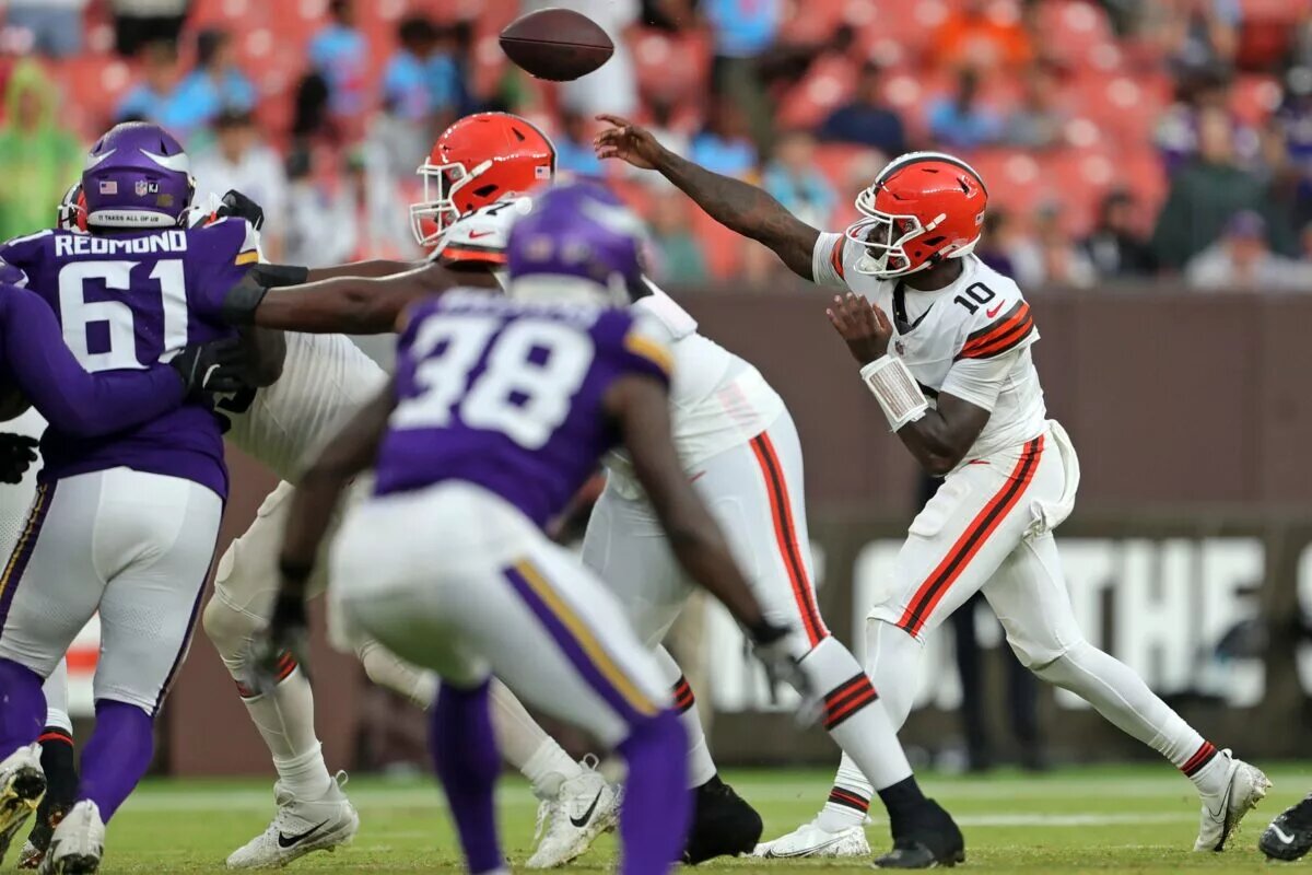 Tyler Huntley Contract