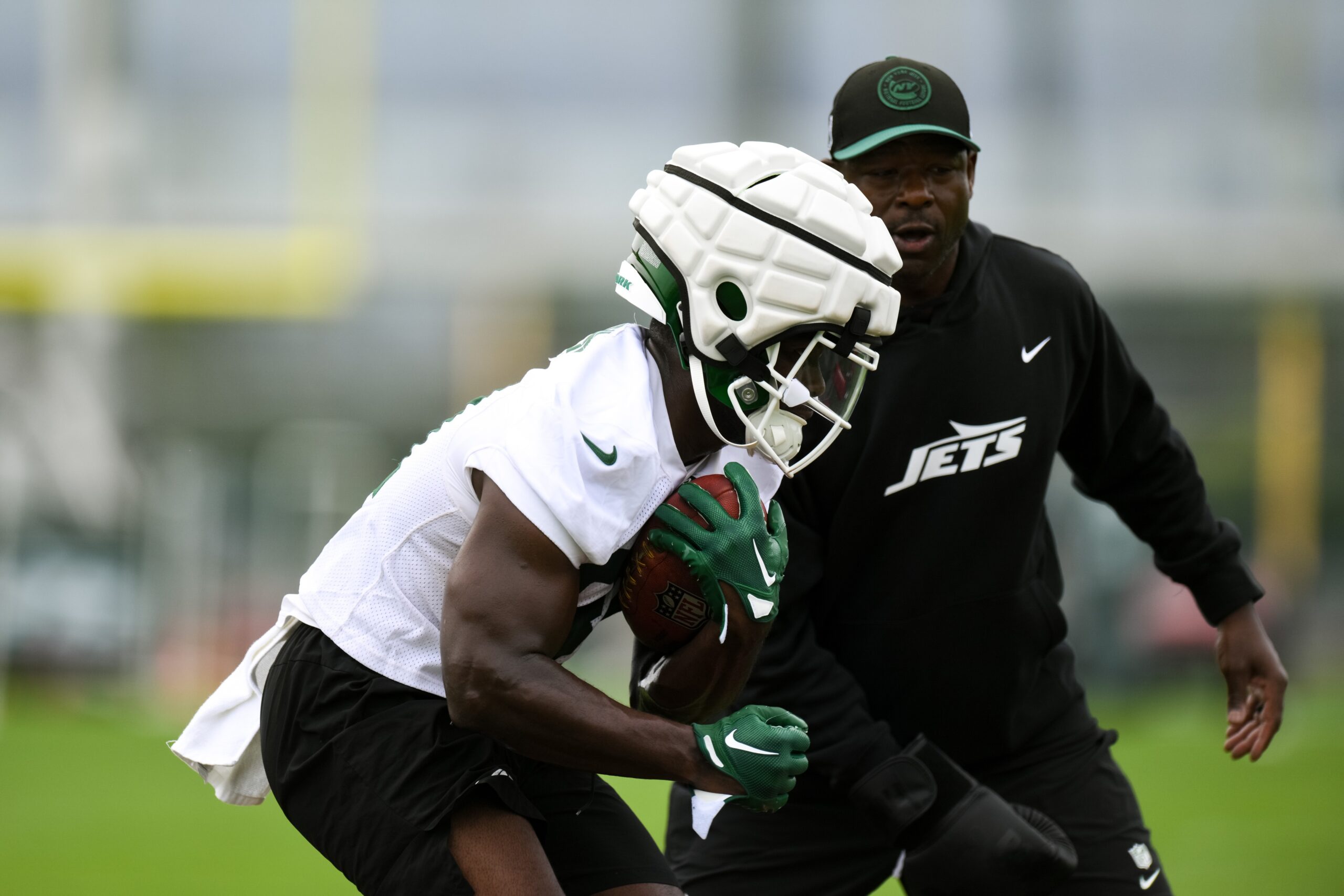 New York Jets running back Tarik Cohen before announcing his retirement