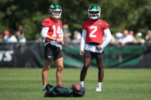 New York Jets backup quarterbacks Andrew Peasley and Tyrod Taylor