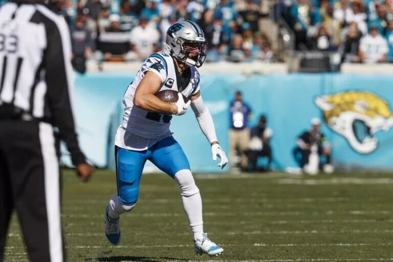 chiefs chargers adam thielen