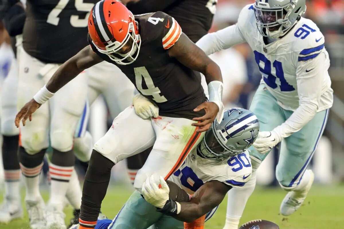 DeMarcus Lawrence Injury