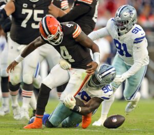 Dallas Cowboys edge rusher DeMarcus Lawrence