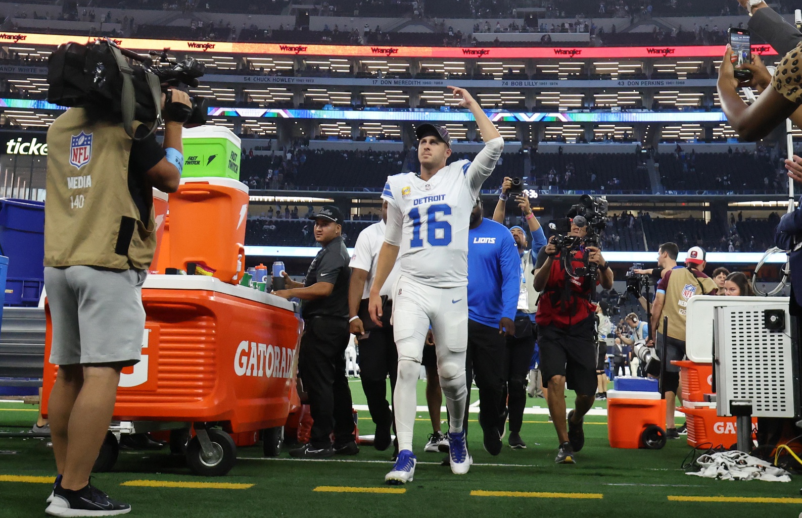 lions annihilation of the cowboys