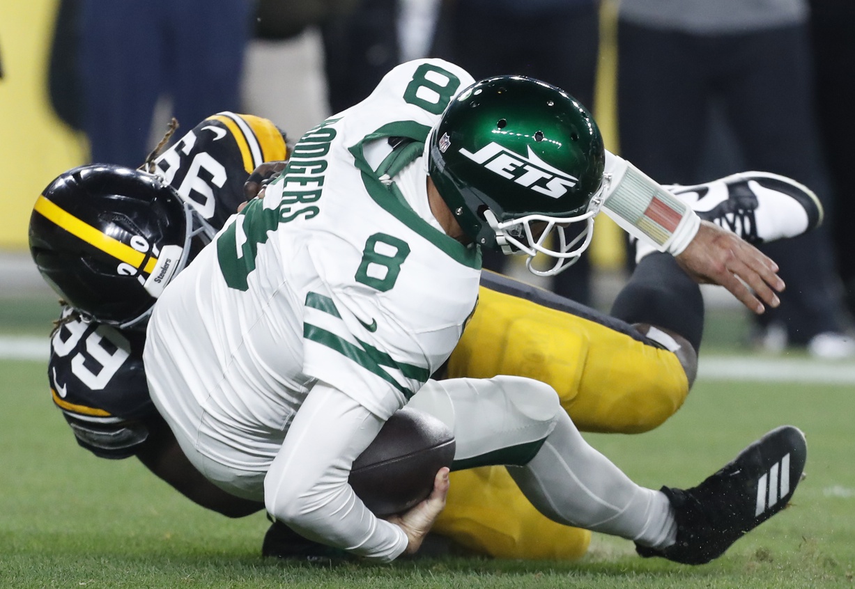 New York Jets quarterback Aaron Rodgers