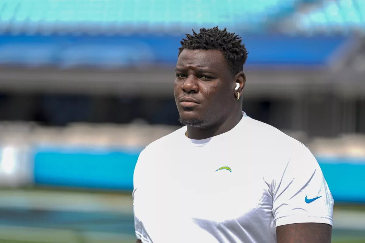 Poona Ford, Los Angeles Chargers