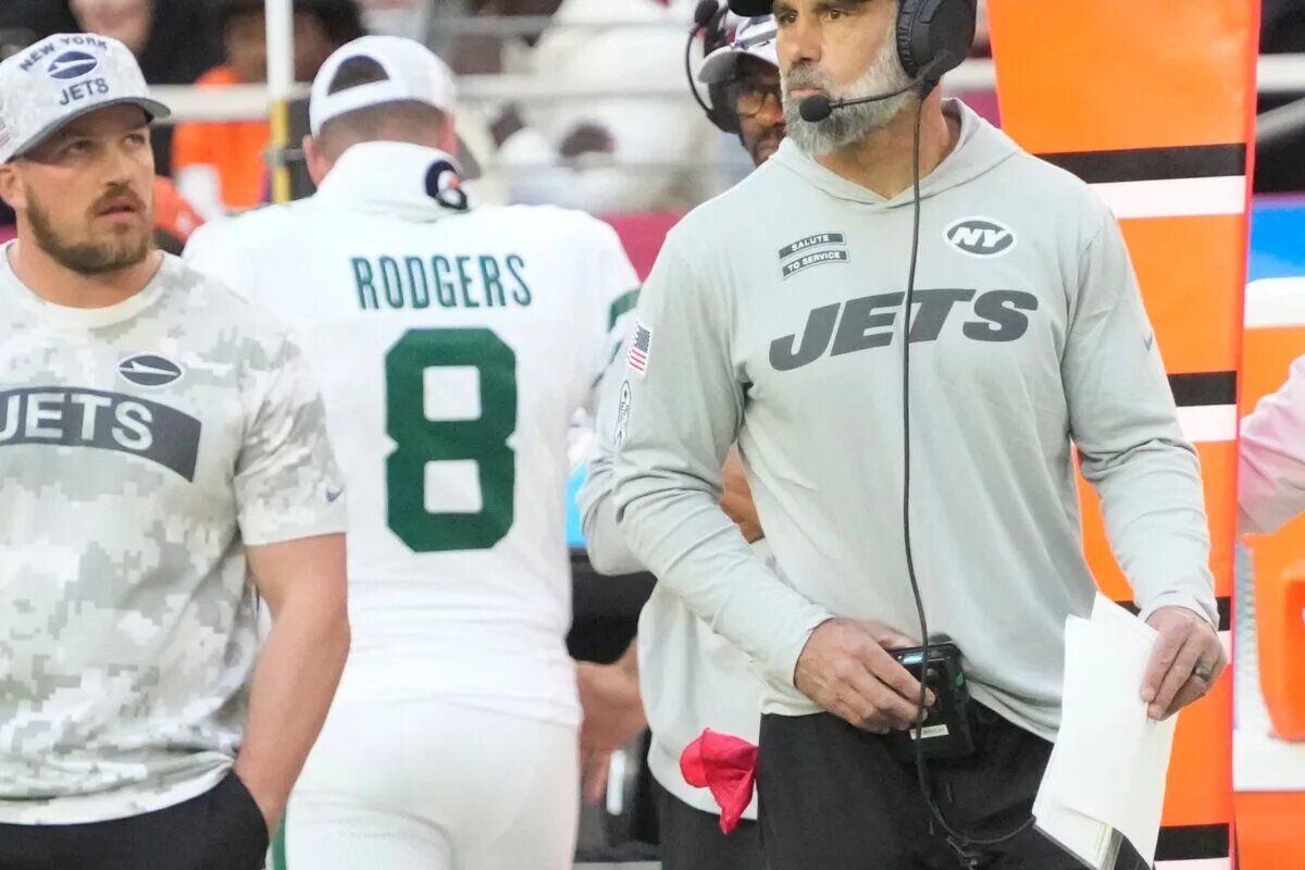 Jets head coach Jeff Ulbrich