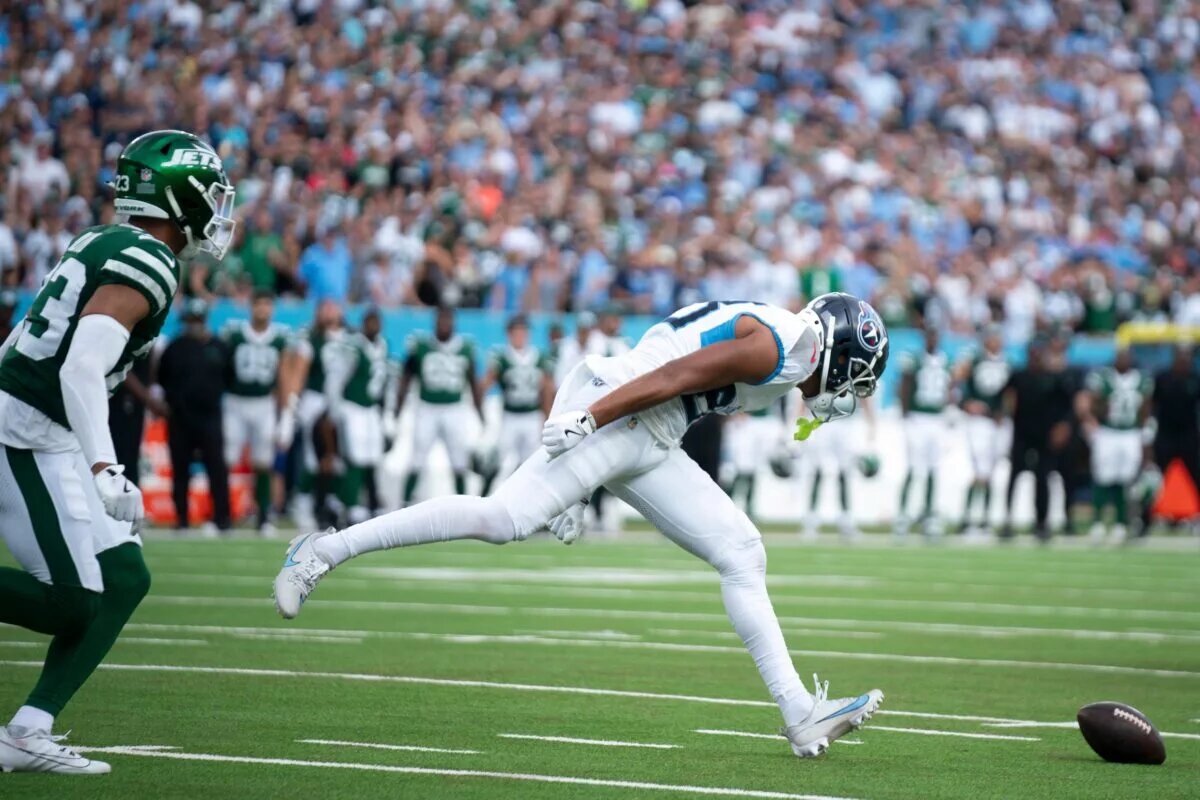 saints chiefs tyler boyd trade
