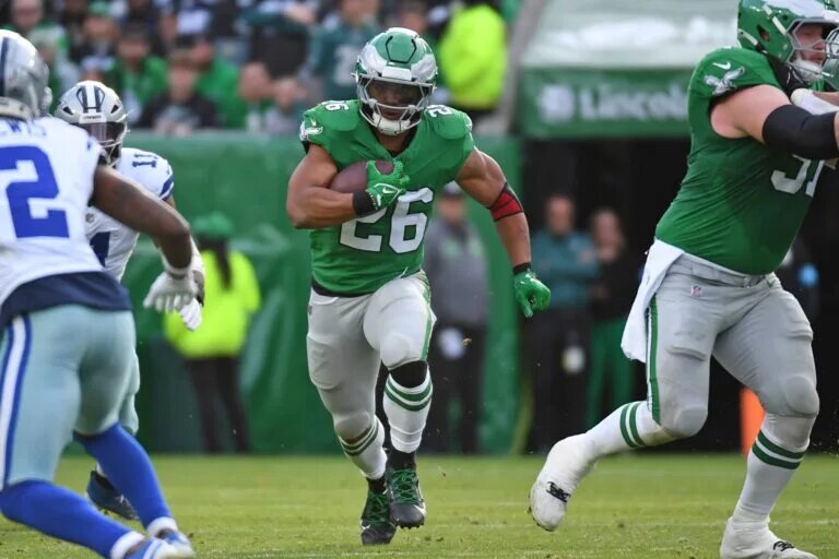 eagles running back saquon barkley