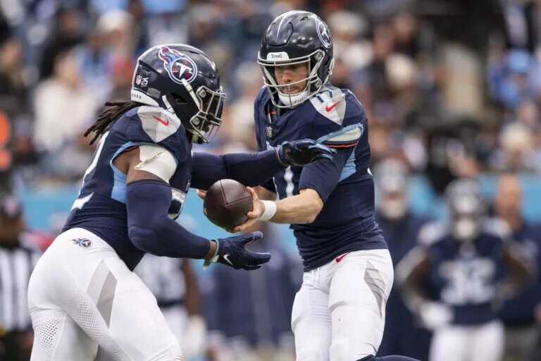 chiefs saints ryan tannehill