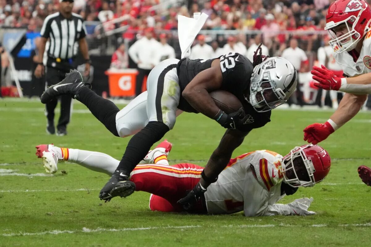 edwards helaire ravens chargers
