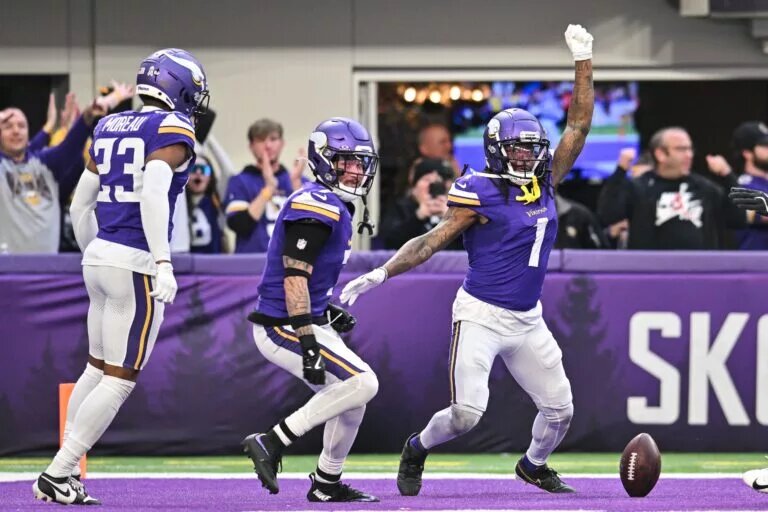 Byron Murphy Contract