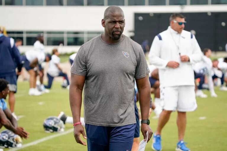 Colts Defensive Coordinator