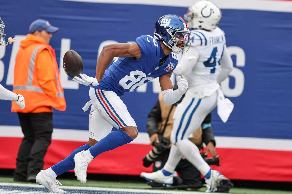 Darius Slayton Contract