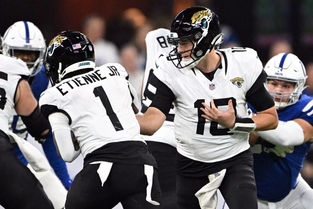 Mac Jones Contract