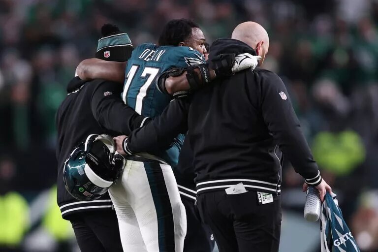 eagles linebacker