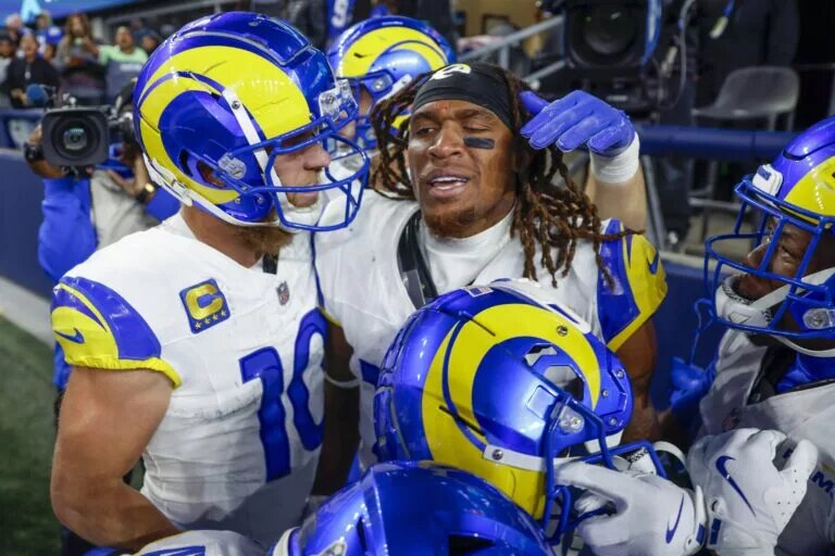 demarcus robinson facing charges