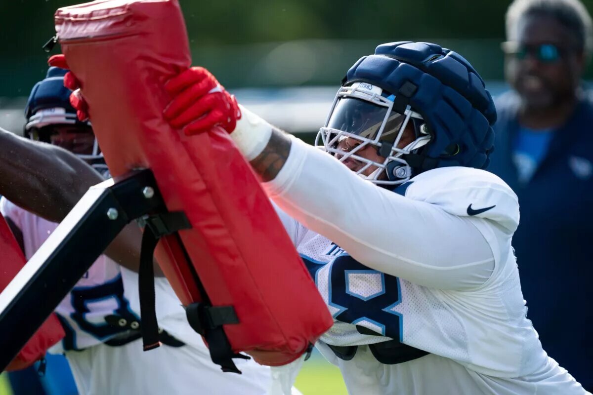 trade jeffrey simmons