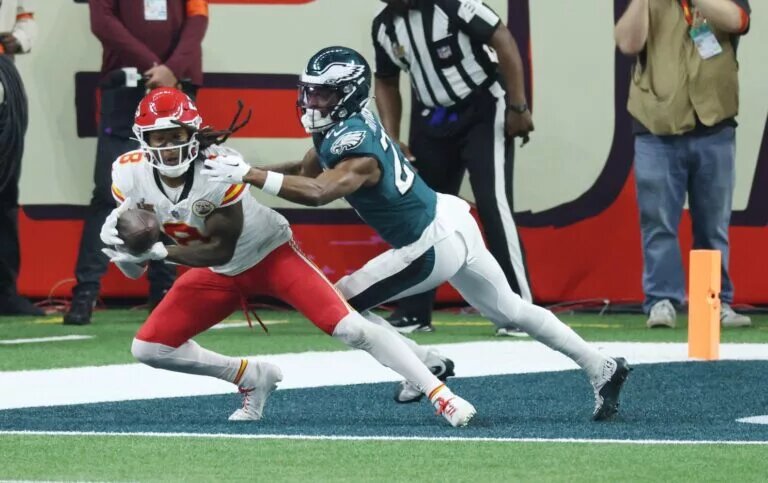 DeAndre Hopkins Free Agent