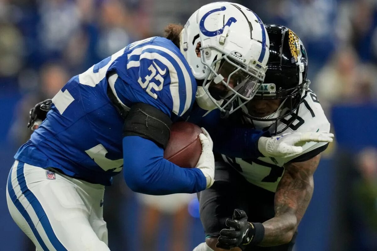 Julian Blackmon Contract