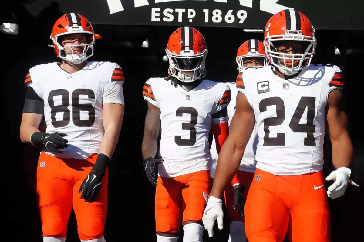 Nick Chubb Free Agent
