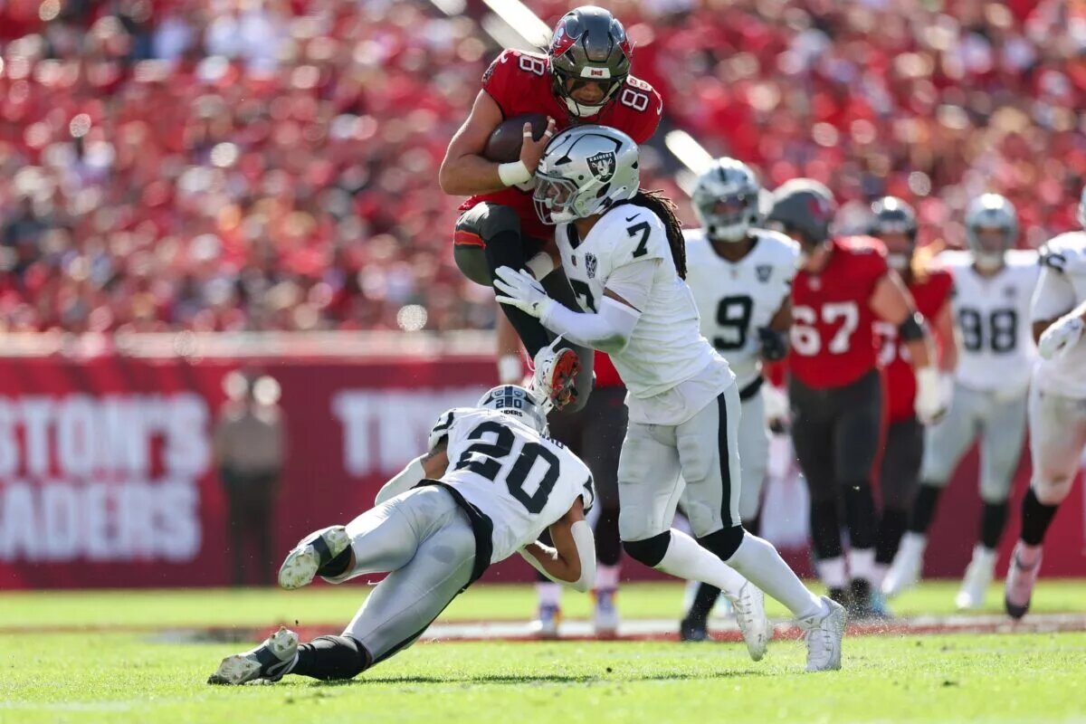 Free agent safety Tre'Von Moehrig