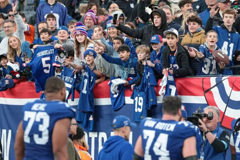 giants superfan jefe