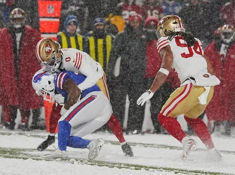 free agent amari cooper