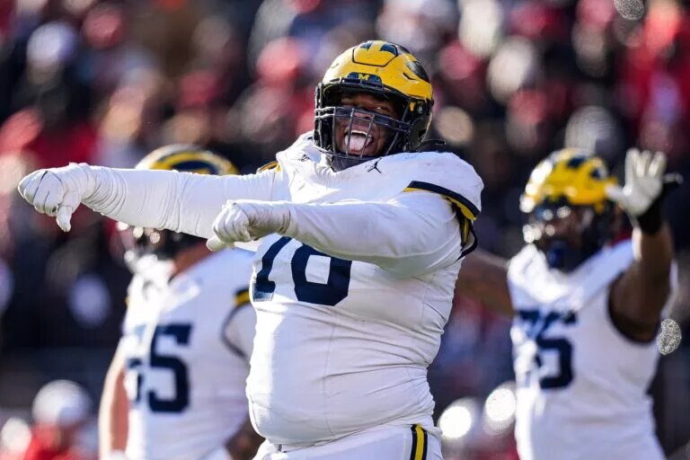 Bears trade back
