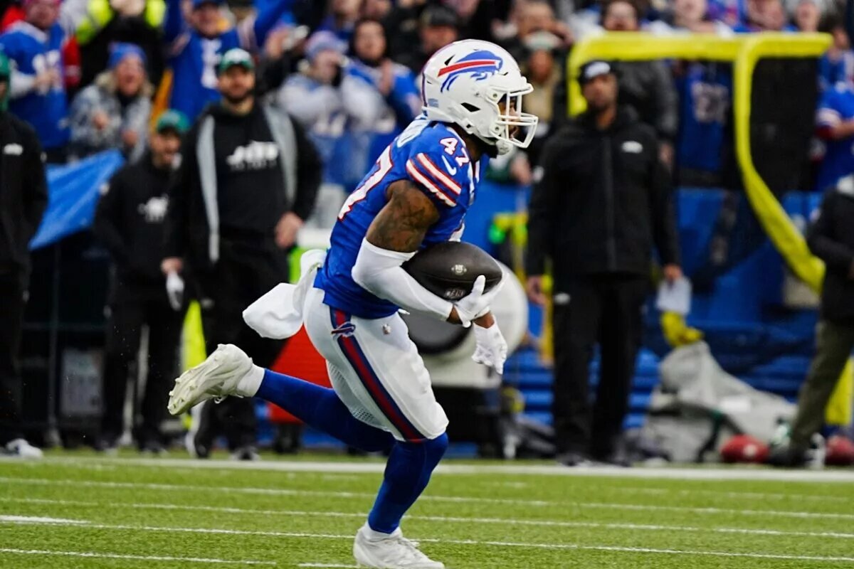 Cornerback Christian Benford