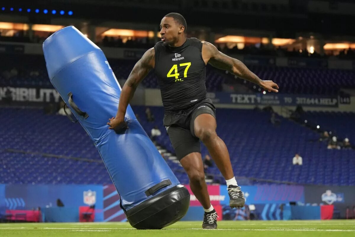 Donovan Ezeiruaku NFL Draft