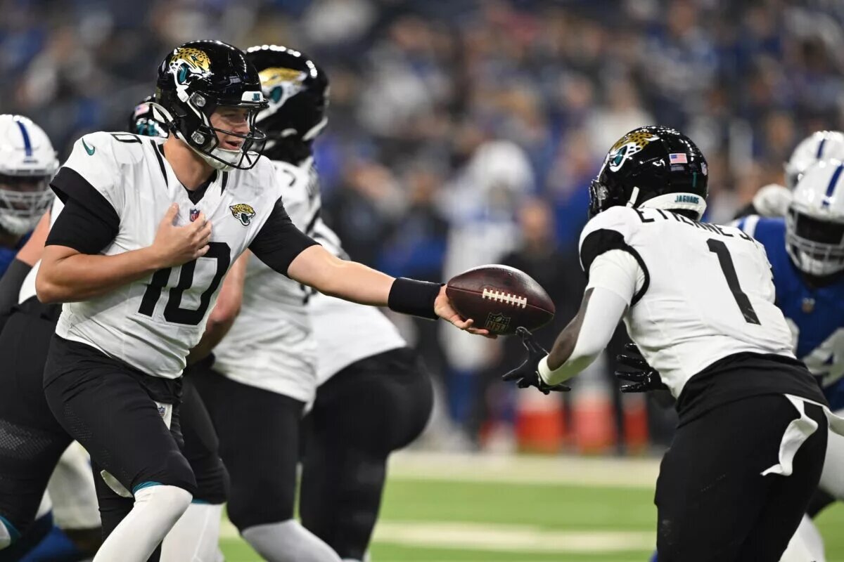 Jaguars Trade Travis Etienne