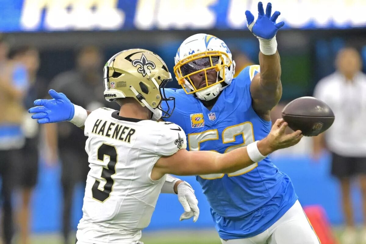 Khalil Mack Week 9 IDP Waiver Wire