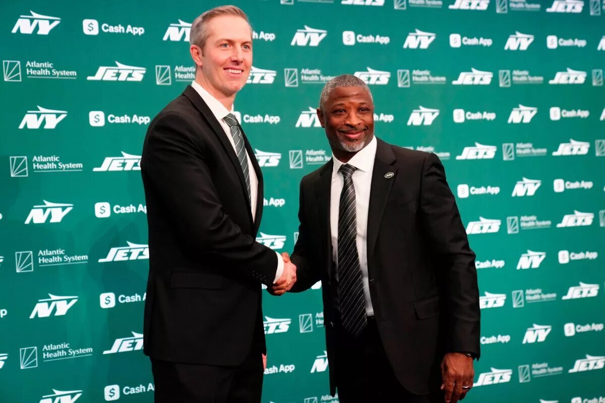 New York Jets general manager Darren Mougey & head coach Aaron Glenn