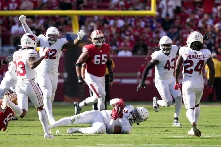 free agent kyzir white