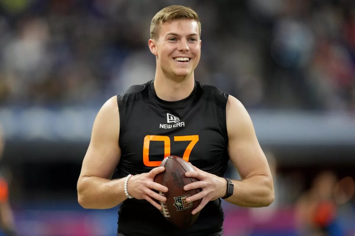 Colts draft quarterbacks