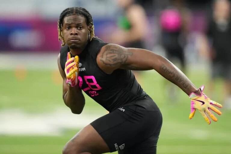 Quincy Riley Draft