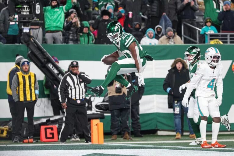 Breece Hall, New York Jets, running back