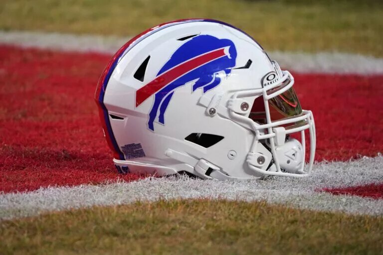 bills giants trade rumors
