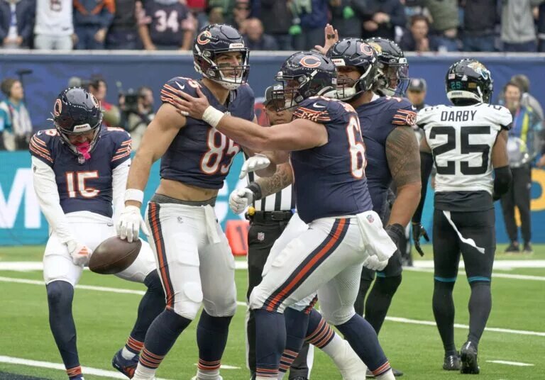 cole kmet trade