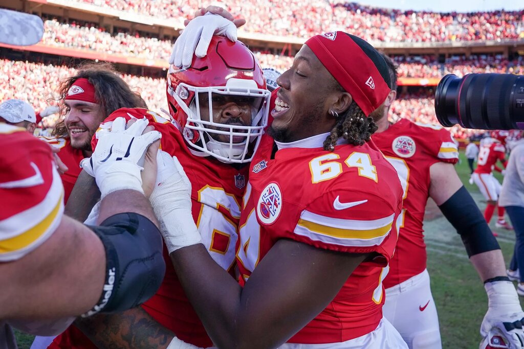 Chiefs Trade Wanya Morris