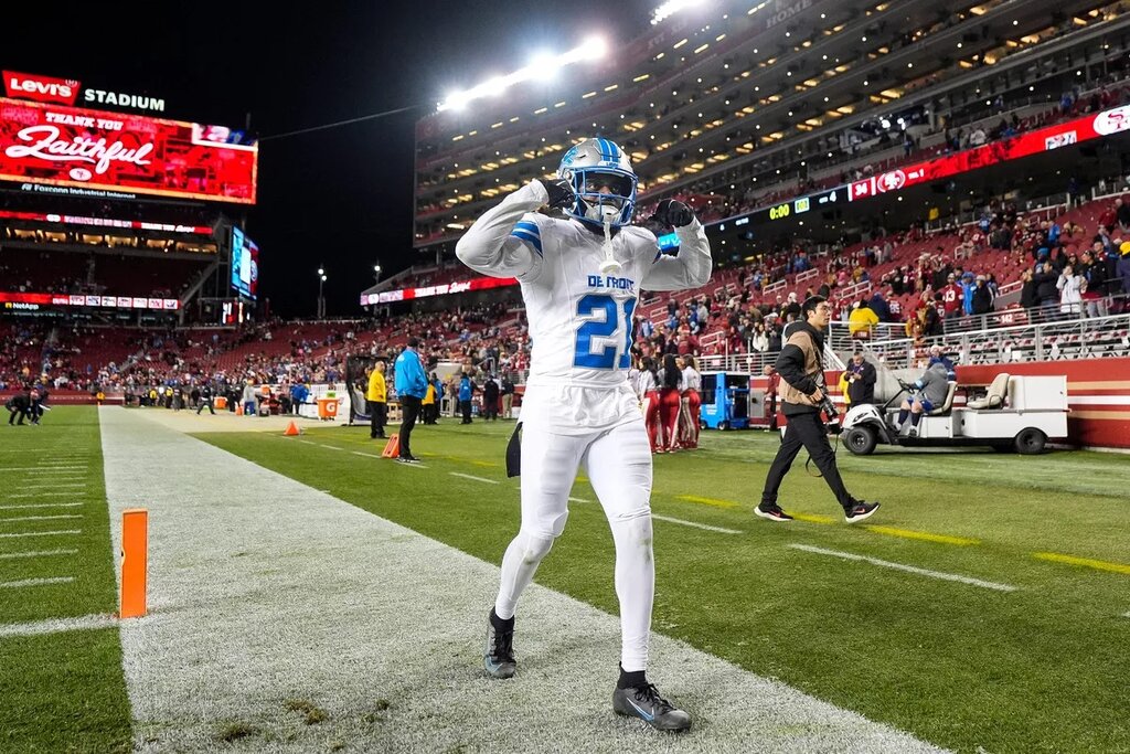 Lions Amik Robertson Trade