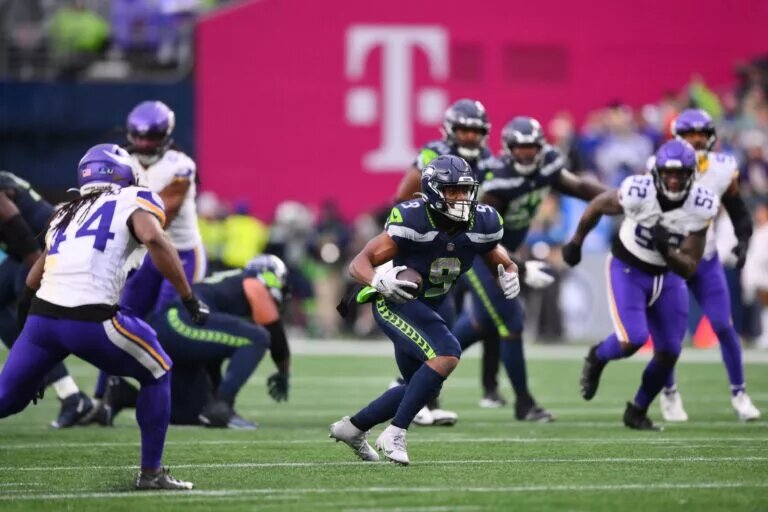 Kenneth Walker, running back, Seattle Seahawks