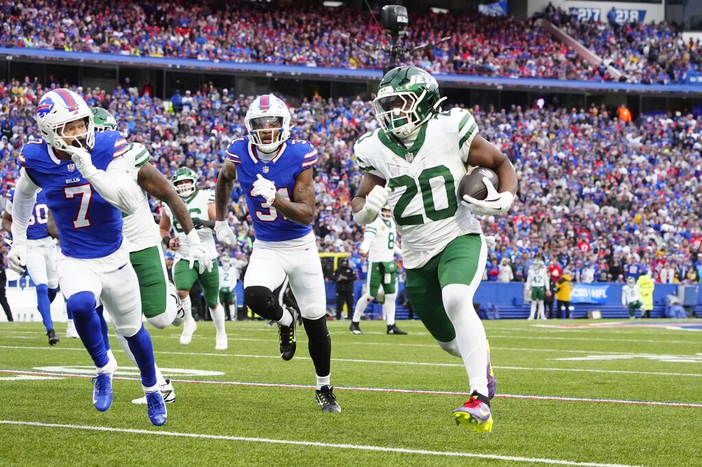 Star running back Breece Hall, New York Jets