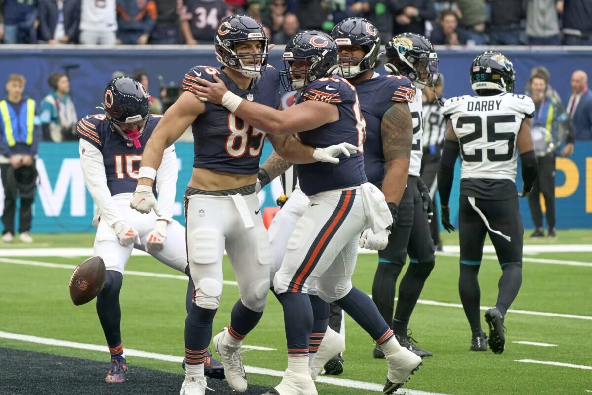 bears cole kmet trade