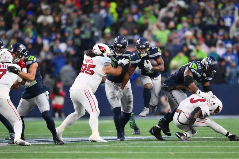 seahawks trade kenneth walker