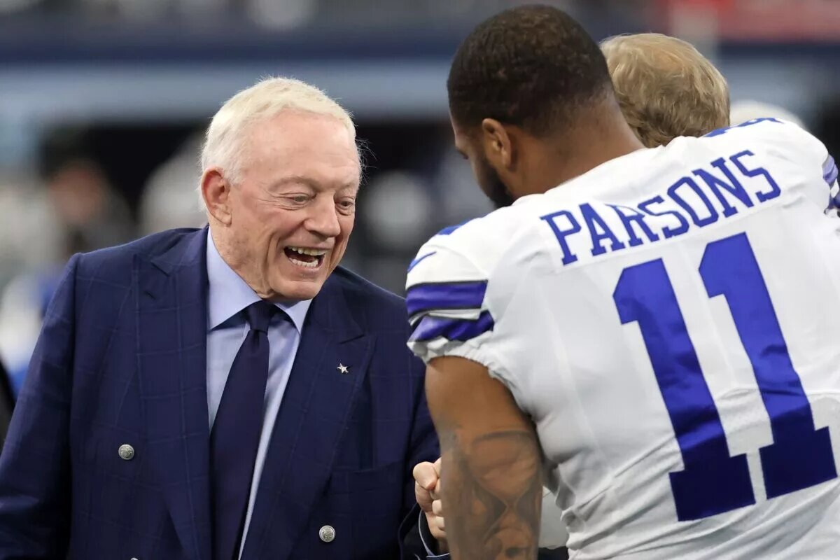 Jerry Jones, Micah Parsons, Dallas Cowboys