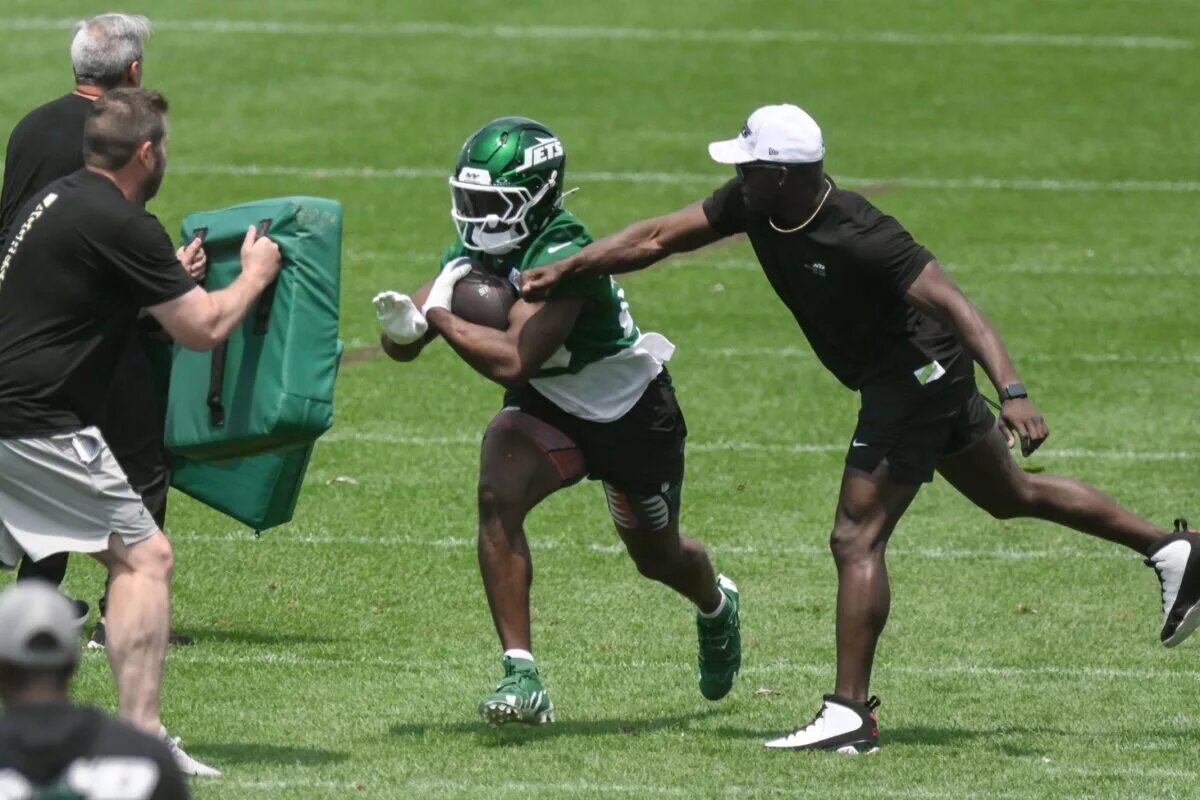 jets breece hall trade